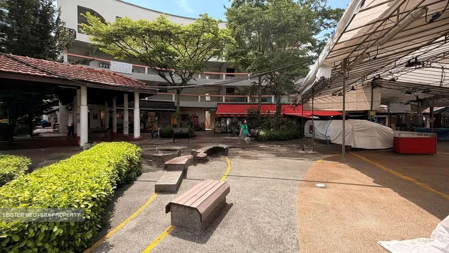 Yuhua Village (D22), Shop House #562113671